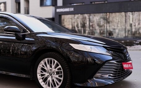Toyota Camry, 2018 год, 2 790 000 рублей, 1 фотография