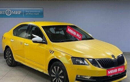 Skoda Octavia, 2018 год, 984 000 рублей, 3 фотография
