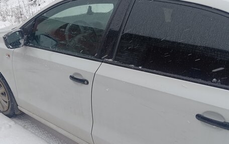 Volkswagen Polo VI (EU Market), 2019 год, 800 000 рублей, 7 фотография