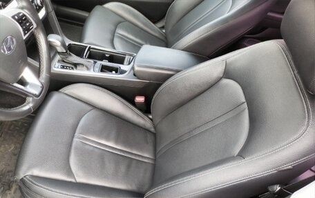Hyundai Sonata VII, 2017 год, 1 960 000 рублей, 8 фотография