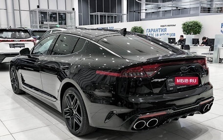 KIA Stinger I, 2021 год, 3 050 000 рублей, 7 фотография