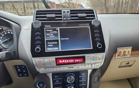 Toyota Land Cruiser Prado 150 рестайлинг 2, 2021 год, 6 500 000 рублей, 14 фотография