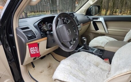 Toyota Land Cruiser Prado 150 рестайлинг 2, 2021 год, 6 500 000 рублей, 6 фотография