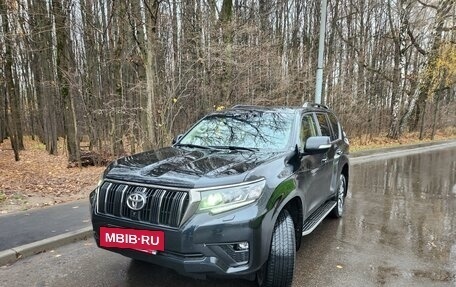 Toyota Land Cruiser Prado 150 рестайлинг 2, 2021 год, 6 500 000 рублей, 2 фотография
