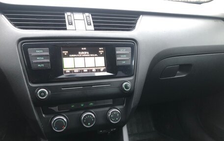 Skoda Octavia, 2015 год, 550 000 рублей, 5 фотография