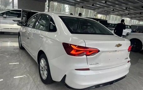 Chevrolet Monza, 2024 год, 1 710 000 рублей, 5 фотография