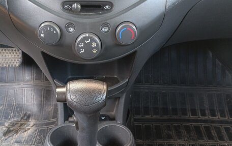 Chevrolet Spark III, 2012 год, 750 000 рублей, 3 фотография