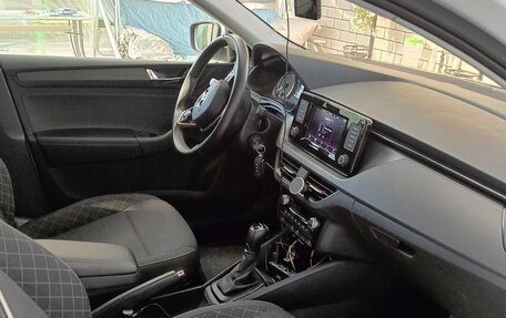 Skoda Rapid II, 2022 год, 1 740 000 рублей, 10 фотография