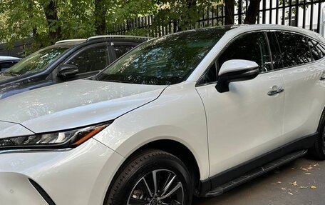 Toyota Harrier, 2022 год, 3 999 000 рублей, 5 фотография