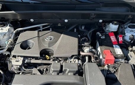 Toyota Harrier, 2022 год, 3 999 000 рублей, 16 фотография