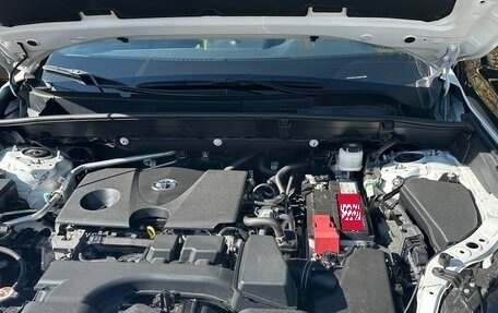 Toyota Harrier, 2022 год, 3 999 000 рублей, 13 фотография