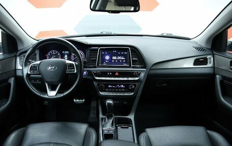 Hyundai Sonata VII, 2018 год, 1 890 000 рублей, 12 фотография