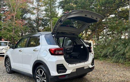 Daihatsu Rocky, 2021 год, 1 120 000 рублей, 9 фотография