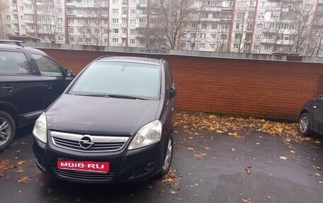 Opel Zafira B, 2011 год, 520 000 рублей, 1 фотография