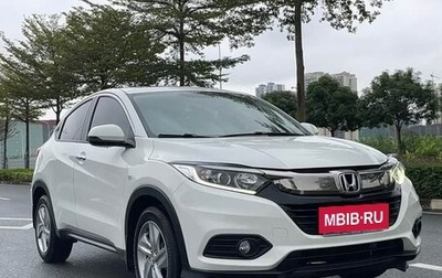 Honda Vezel, 2021 год, 1 750 000 рублей, 1 фотография