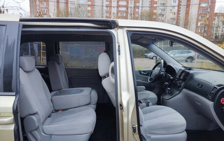 KIA Carnival III, 2008 год, 990 000 рублей, 13 фотография