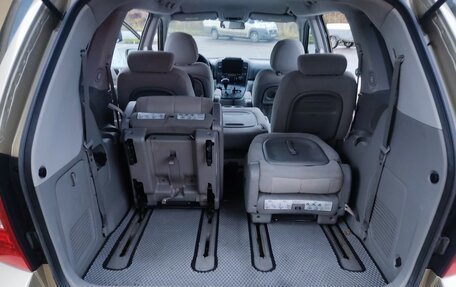 KIA Carnival III, 2008 год, 990 000 рублей, 17 фотография