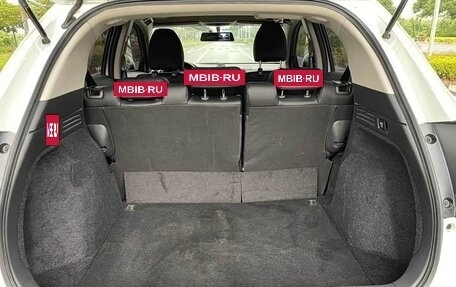 Honda Vezel, 2021 год, 1 750 000 рублей, 6 фотография