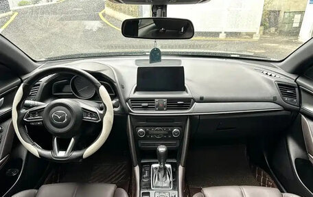 Mazda CX-4, 2021 год, 1 670 000 рублей, 9 фотография