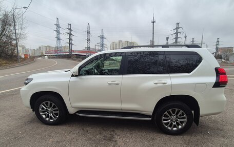 Toyota Land Cruiser Prado 150 рестайлинг 2, 2019 год, 5 500 000 рублей, 1 фотография