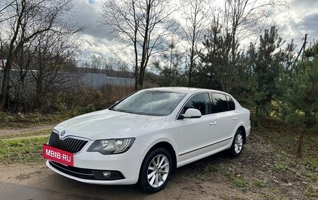 Skoda Superb III рестайлинг, 2013 год, 1 280 000 рублей, 4 фотография