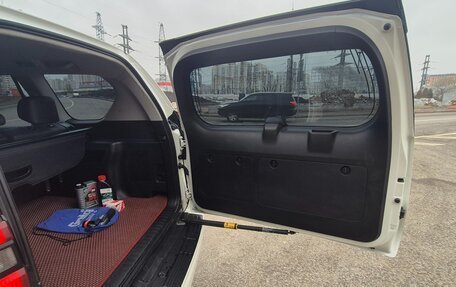 Toyota Land Cruiser Prado 150 рестайлинг 2, 2019 год, 5 500 000 рублей, 8 фотография