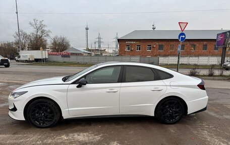 Hyundai Sonata VIII, 2021 год, 2 100 000 рублей, 6 фотография