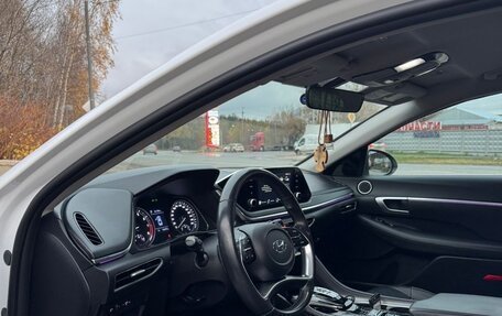 Hyundai Sonata VIII, 2021 год, 2 100 000 рублей, 13 фотография