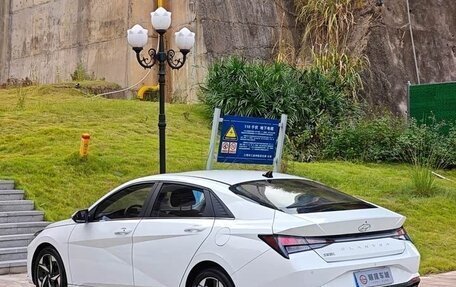 Hyundai Elantra, 2021 год, 1 897 732 рублей, 4 фотография