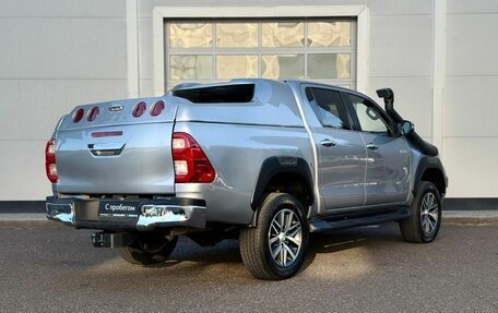 Toyota Hilux VIII, 2015 год, 2 415 000 рублей, 5 фотография