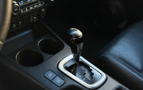 Toyota Hilux VIII, 2015 год, 2 415 000 рублей, 16 фотография