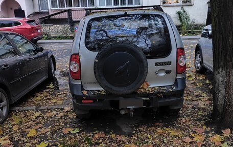 Chevrolet Niva I рестайлинг, 2012 год, 430 000 рублей, 2 фотография