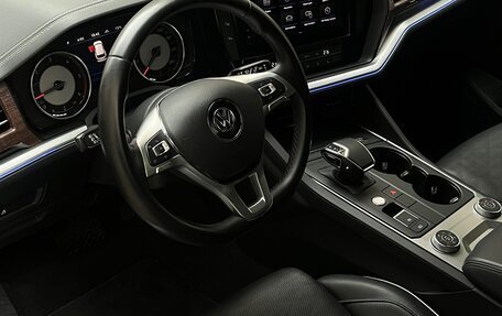 Volkswagen Touareg III, 2020 год, 4 700 000 рублей, 22 фотография