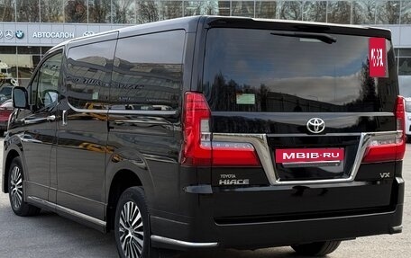 Toyota HiAce H300, 2021 год, 6 580 000 рублей, 4 фотография