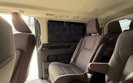 Toyota HiAce H300, 2021 год, 6 580 000 рублей, 11 фотография