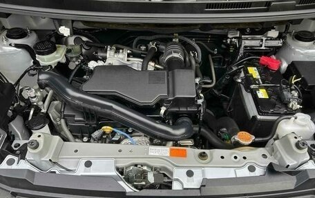 Toyota Roomy I, 2021 год, 950 000 рублей, 3 фотография