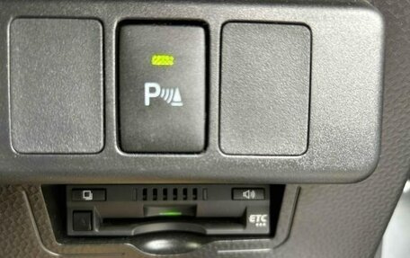 Toyota Roomy I, 2021 год, 950 000 рублей, 17 фотография