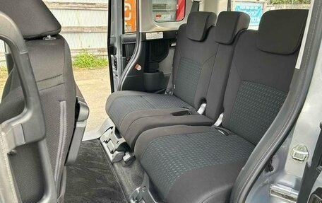 Toyota Roomy I, 2021 год, 950 000 рублей, 20 фотография