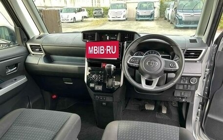 Toyota Roomy I, 2021 год, 950 000 рублей, 18 фотография