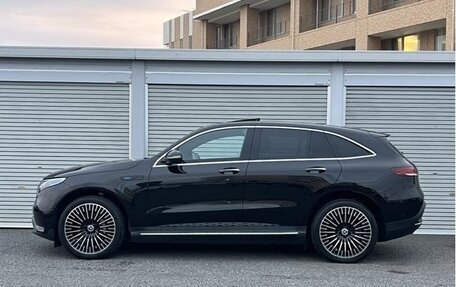 Mercedes-Benz EQC, 2022 год, 4 000 000 рублей, 4 фотография