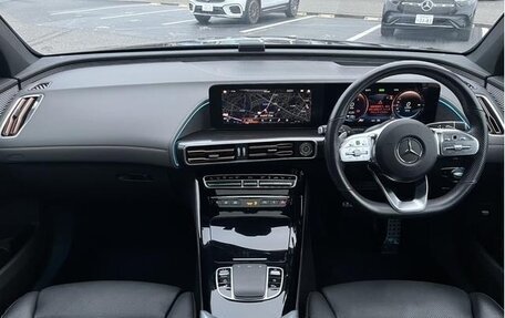 Mercedes-Benz EQC, 2022 год, 4 000 000 рублей, 16 фотография