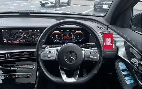 Mercedes-Benz EQC, 2022 год, 4 000 000 рублей, 17 фотография