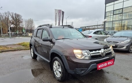 Renault Duster I рестайлинг, 2017 год, 1 299 000 рублей, 2 фотография