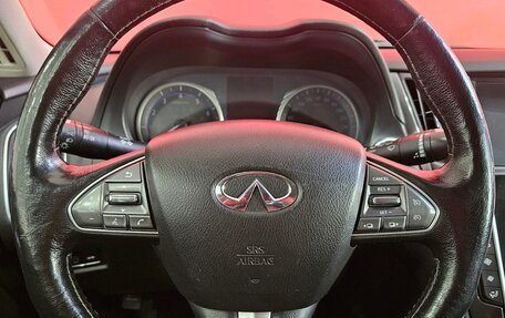 Infiniti Q50 I рестайлинг, 2015 год, 1 670 000 рублей, 11 фотография