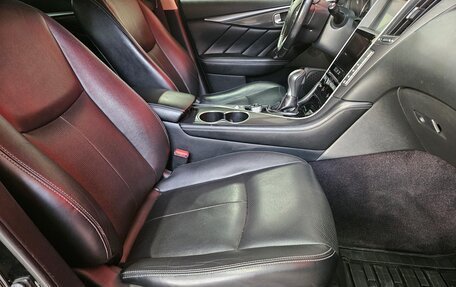 Infiniti Q50 I рестайлинг, 2015 год, 1 670 000 рублей, 12 фотография