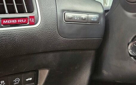 Infiniti Q50 I рестайлинг, 2015 год, 1 670 000 рублей, 17 фотография