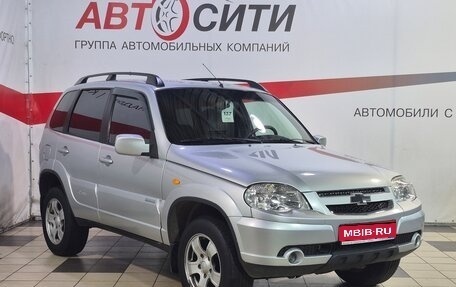Chevrolet Niva I рестайлинг, 2010 год, 457 000 рублей, 1 фотография