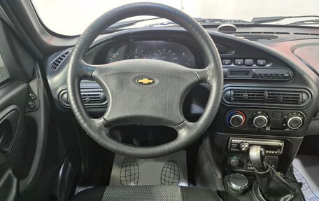 Chevrolet Niva I рестайлинг, 2010 год, 457 000 рублей, 10 фотография