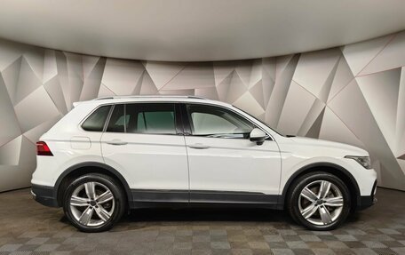 Volkswagen Tiguan II, 2021 год, 3 450 000 рублей, 6 фотография