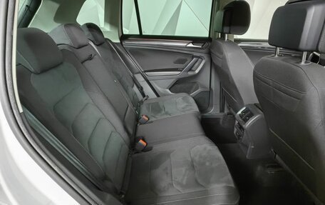 Volkswagen Tiguan II, 2021 год, 3 450 000 рублей, 13 фотография